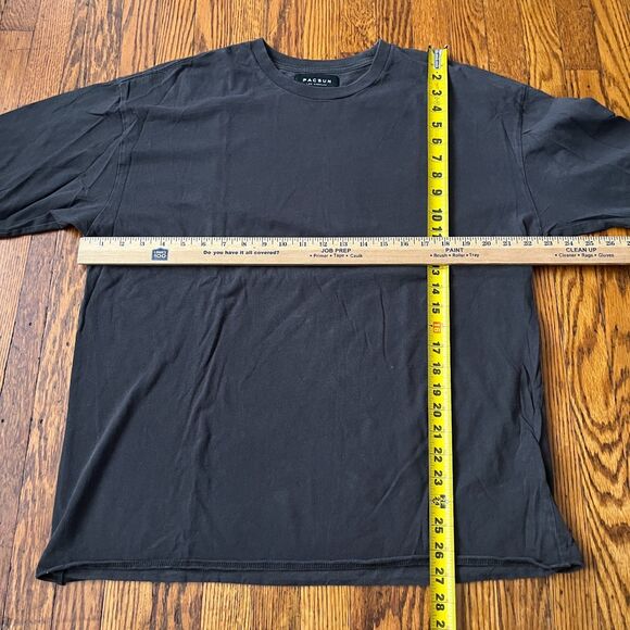 PacSun Boxy Fit Raw Hem Long Sleeve T-Shirt Men's Size M Dark Gray Black Cotton - Picture 3 of 8